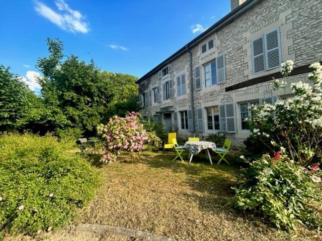 Chambres D'Hotes Dans Une Maison De Caractere Mussey-sur-Marne Ngoại thất bức ảnh